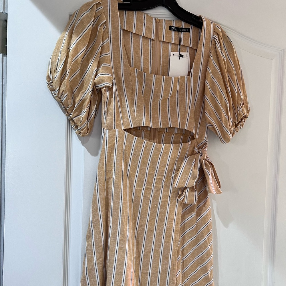 Zara mini dress witn midriff size XS